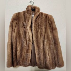 Beautiful Mink Coat Lou Gribin Furs Vintage in Great Condition.